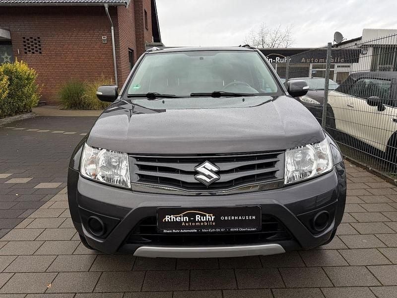 Gebraucht Suzuki Grand Vitara Comfort 129 PS (94 kW) 2013 Grau SUV