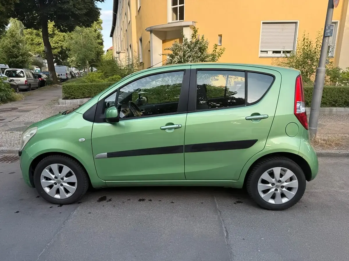 Gebraucht Suzuki Splash 85 PS (62 kW) 2008 Grün Kleinwagen