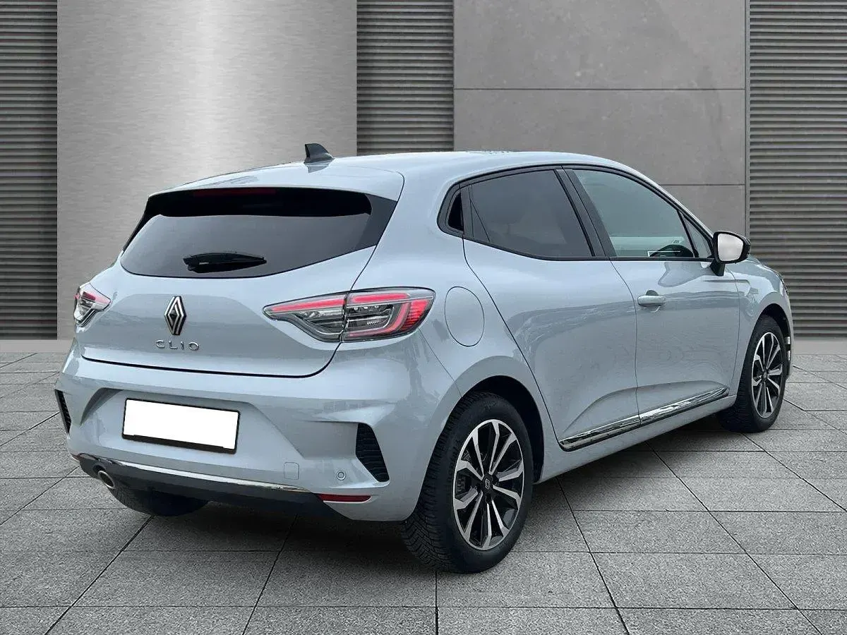 Gebraucht Renault Clio Techno 90 PS (66 kW) 2025 Rafalegrau Kleinwagen