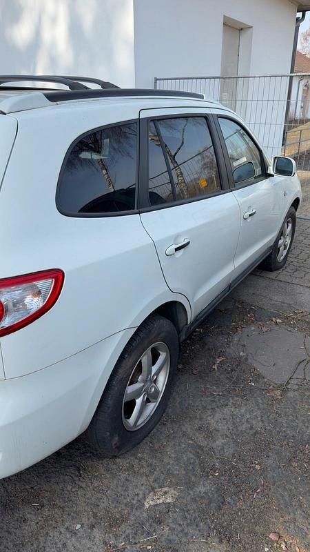 Gebraucht Hyundai Santa Fe 155 PS (114 kW) 2007 Weiß SUV