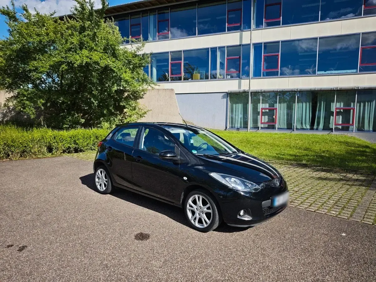 Gebraucht Mazda 2 Independence 103 PS (75 kW) 2007 Schwarz Kleinwagen
