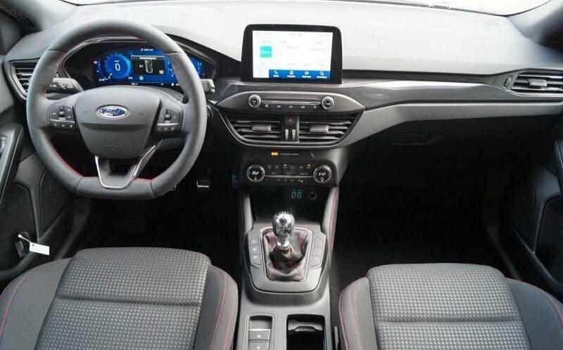 Gebraucht Ford Focus ST 155 PS (114 kW) 2021 Grau Kombi