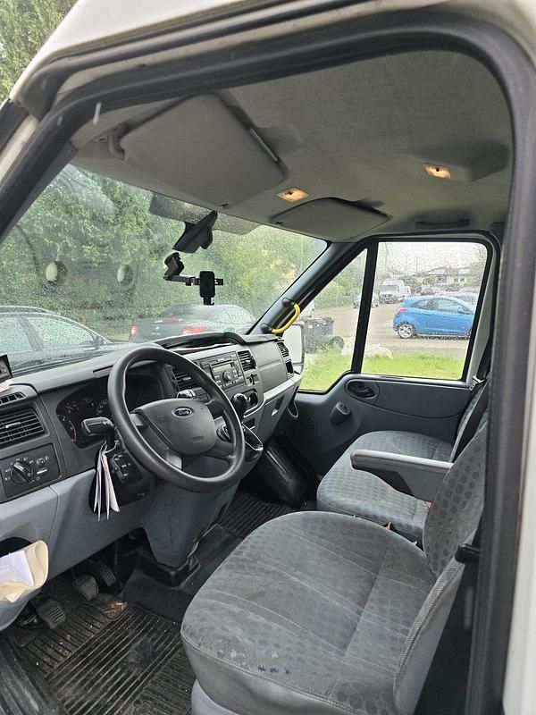 Gebraucht Ford Transit Tourneo 112 PS (82 kW) 2012 Weiß Van / Kleinbus