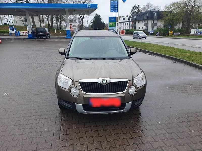 Gebraucht Skoda Yeti 105 PS (77 kW) 2011 Braun SUV