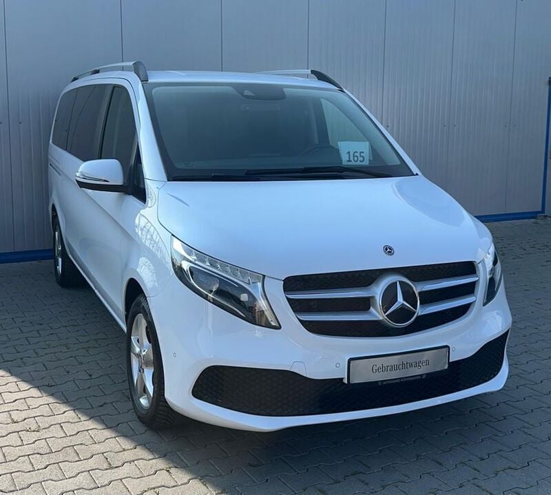 Gebraucht Mercedes V220 163 PS (119 kW) 2020 Weiß Van / Kleinbus