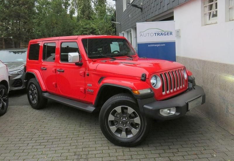Gebraucht Jeep Wrangler Unlimited Overland 200 PS (147 kW) 2021 Rot SUV