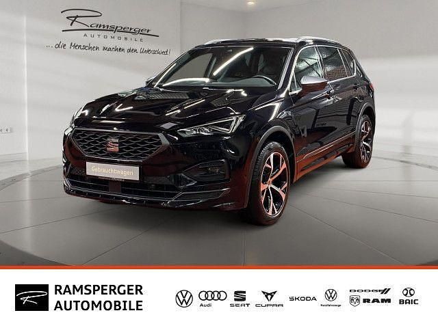 Schwarz (deep schwarz metallic) Gebraucht 2023 Seat Tarraco 4Drive SUV | 37.240 € (Fairer Preis) - Bild 1/4