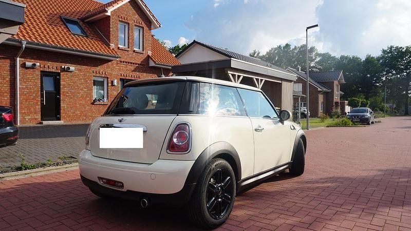 Gebraucht Mini ONE 98 PS (72 kW) 2012 Beige Kleinwagen