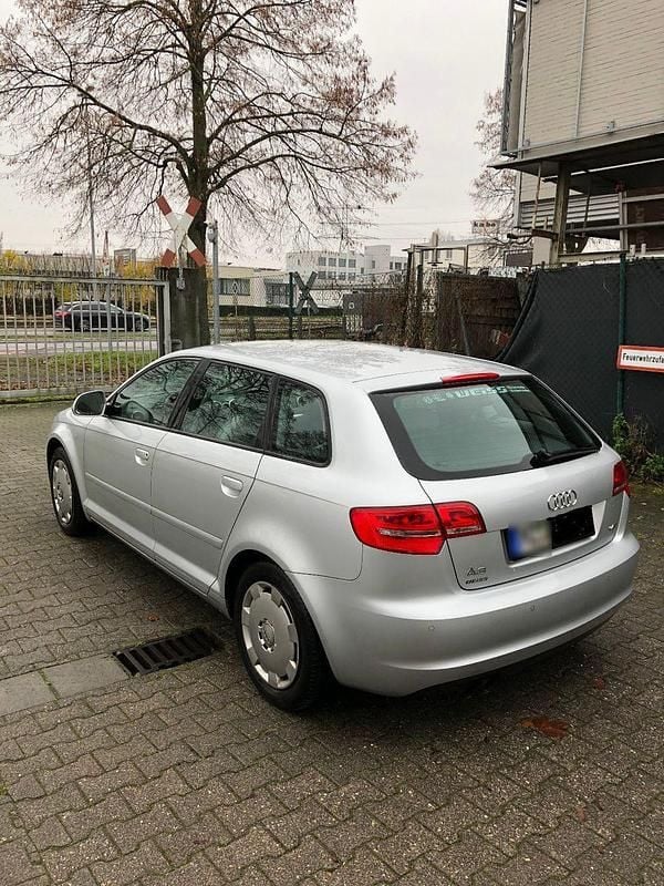 Usata Audi A3 125 CV (91 kW) 2009 Argento Utilitaria