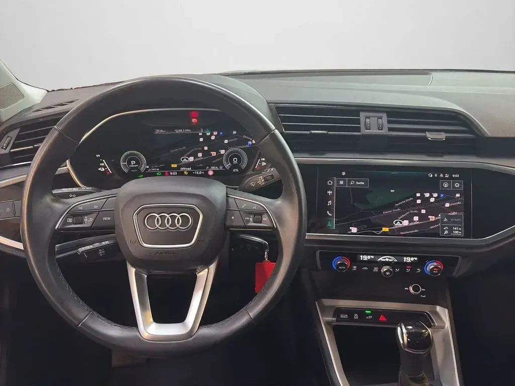 Gebraucht Audi Q3 Basis 245 PS (180 kW) 2022 Ibisweiß (metallic) SUV