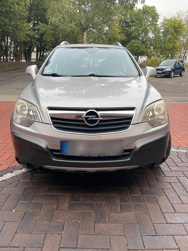 Silber Gebraucht 2007 Opel Antara SUV | 3.050 € (Fairer Preis) - Bild 1/4