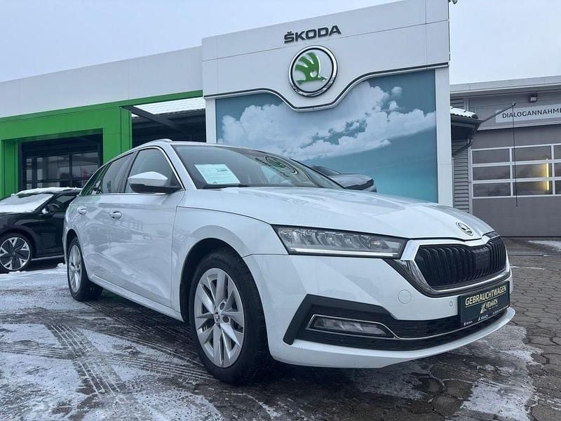 Gebraucht Skoda Octavia 116 PS (85 kW) 2022 Weiß Kombi