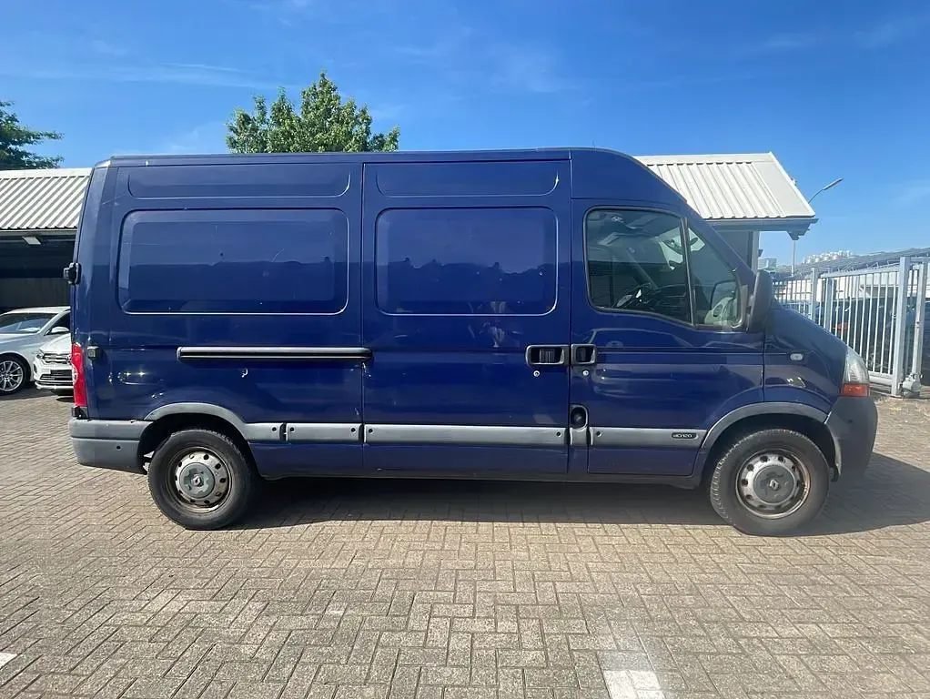 Gebraucht Renault Master 120 PS (88 kW) 2009 Blau Van / Kleinbus