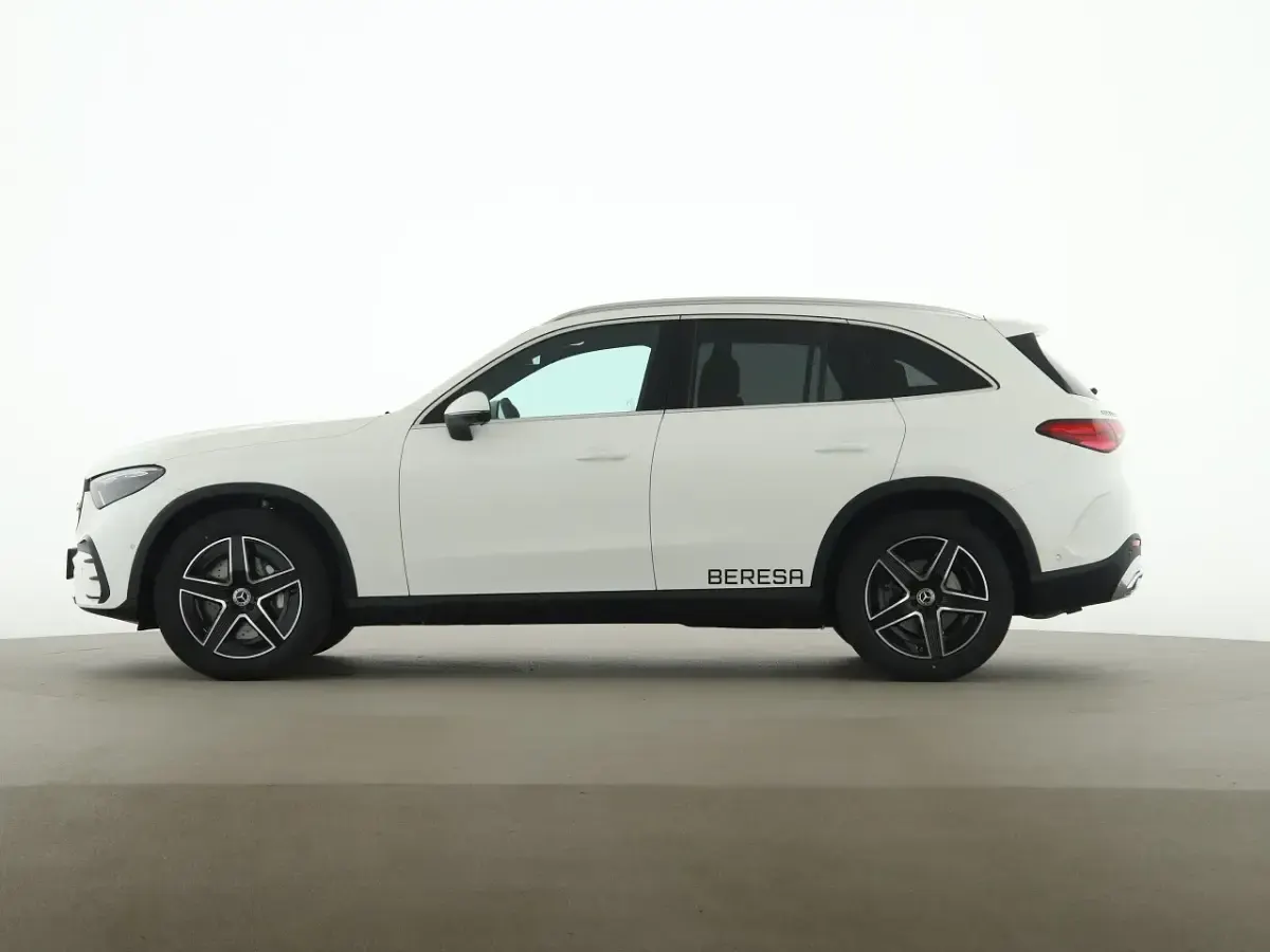 Gebraucht Mercedes GLC220 AMG 360 PS (264 kW) 2026 Weiss SUV