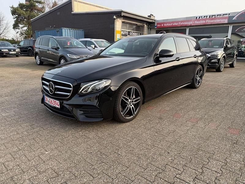 Gebraucht Mercedes E300 AMG 245 PS (180 kW) 2018 Schwarz Kombi
