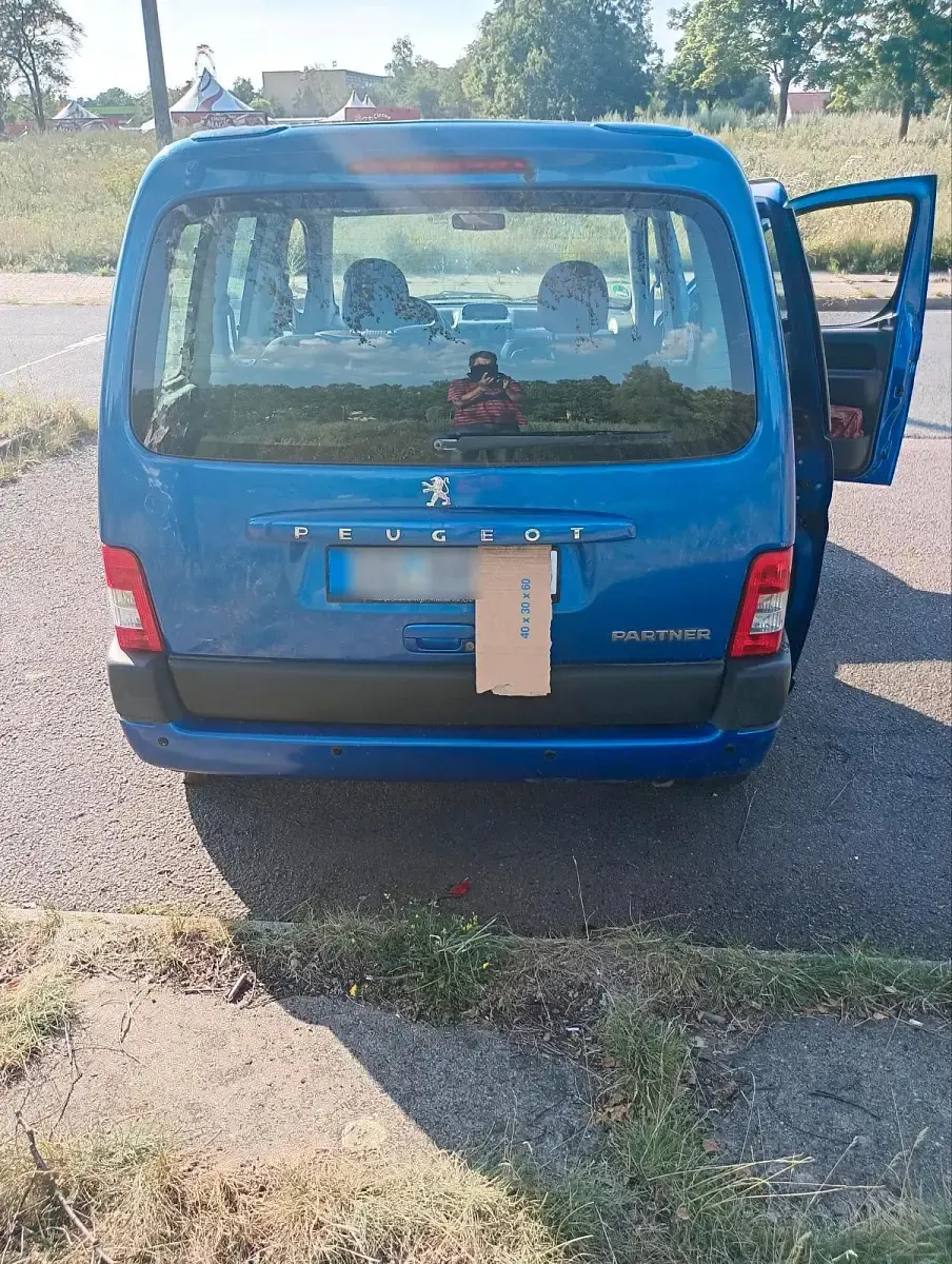 Gebraucht Peugeot Partner 110 PS (80 kW) 2006 Blau Van / Kleinbus