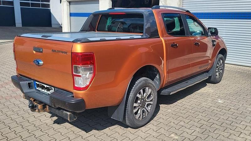 Gebraucht Ford Ranger Wildtrack 200 PS (147 kW) 2019 Orange Pickup