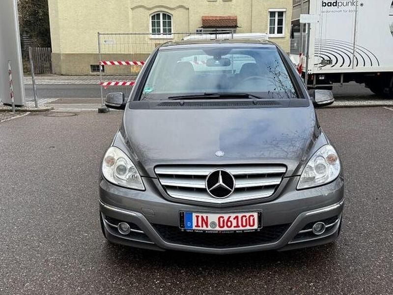 Second-hand Mercedes B160 95 CP (69 kW) 2010 Gri Monovolum