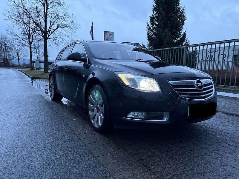 Schwarz Gebraucht 2009 Opel Insignia Cosmo Kombi | 3.999 € (Guter Preis) - Bild 1/4