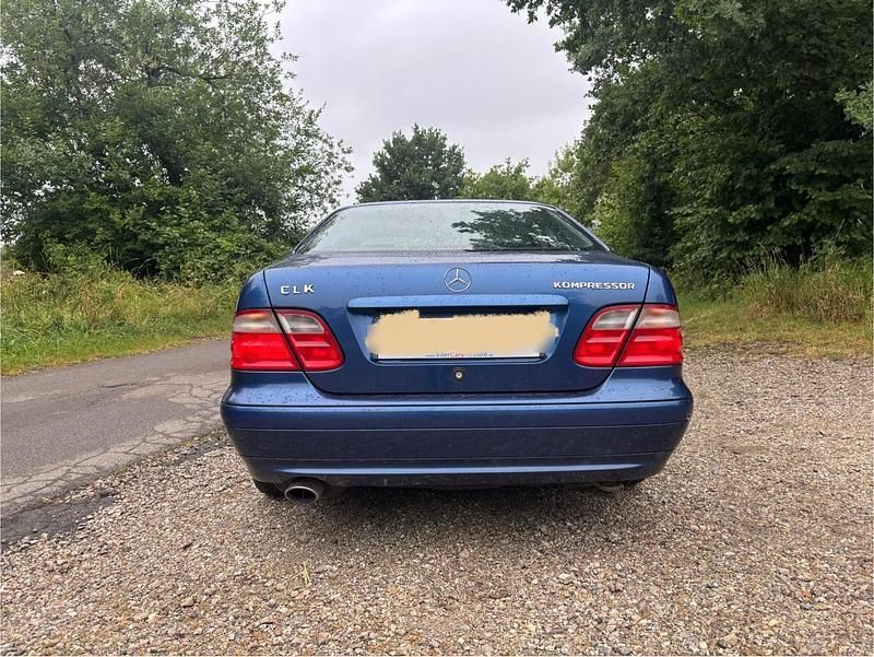 Gebraucht 2001 Mercedes CLK200 Coupé | 950 € (Guter Preis) - Bild 1/4