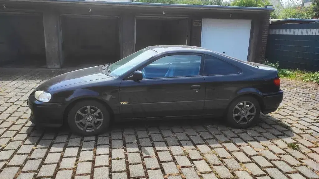 Gebraucht Toyota Paseo 90 PS (66 kW) 1998 Schwarz Coupé