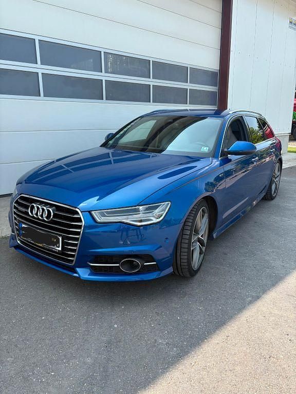 Gebraucht Audi A6 Ambiente 326 PS (239 kW) 2016 Blau Kombi