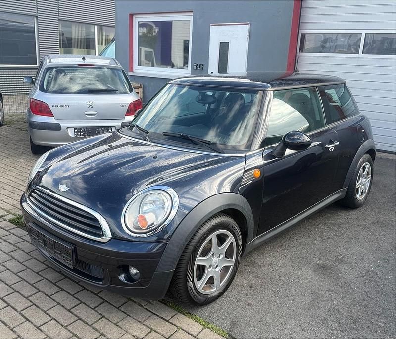 Schwarz Gebraucht 2008 Mini Cooper Kleinwagen | 5.900 € (Fairer Preis) - Bild 1/4