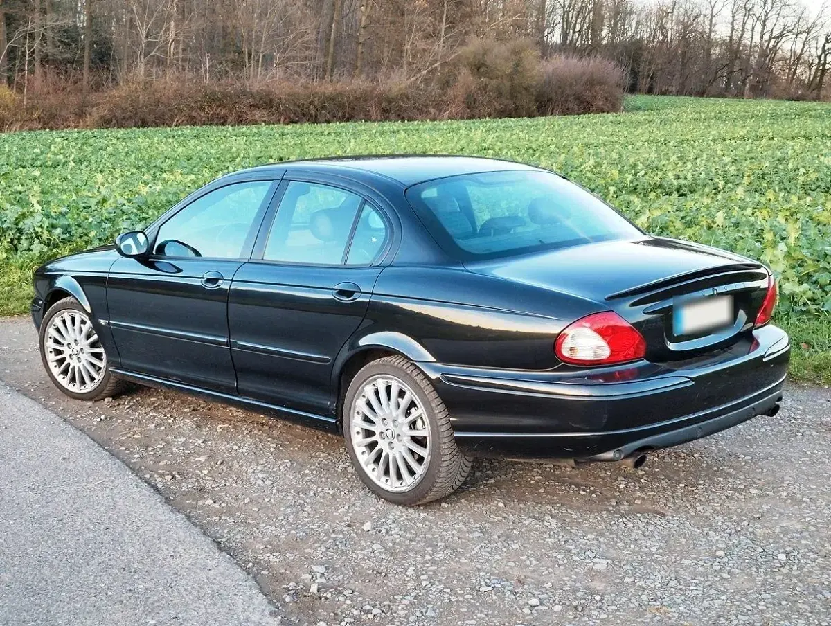 Gebraucht Jaguar X-type 195 PS (143 kW) 2001 Schwarz Limousine