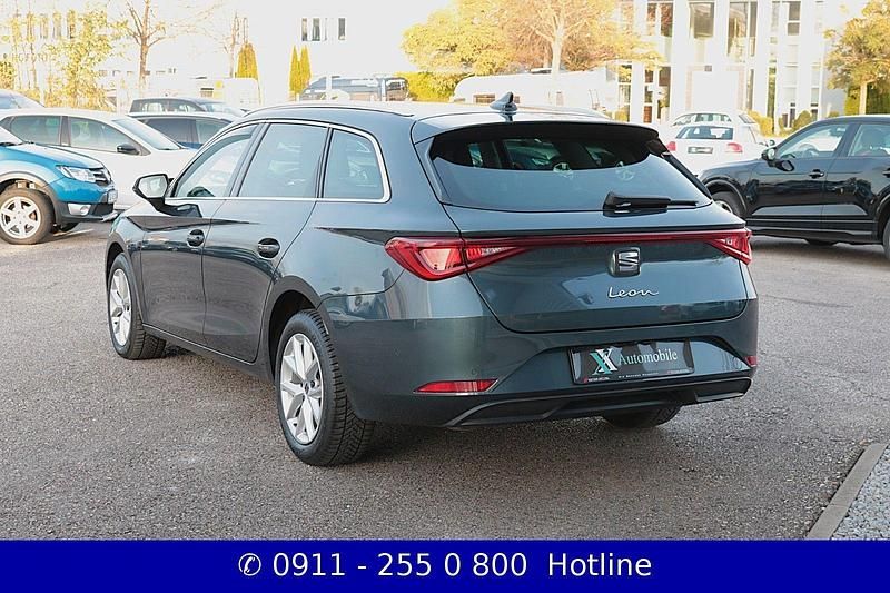Gebraucht Seat Leon Style 150 PS (110 kW) 2021 Grau Kombi