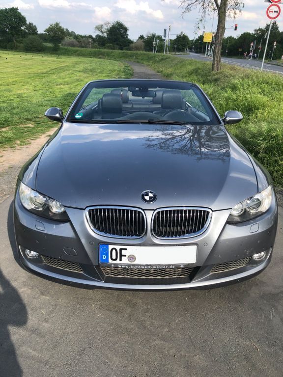 Grau Gebraucht 2007 BMW 335 Cabriolet Performance Cabrio | 18.500 € (Etwas zu teuer) - Bild 1/4