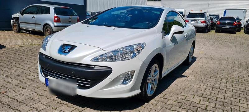 Gebraucht Peugeot 308 CC 140 PS (102 kW) 2010 Weiß Cabrio