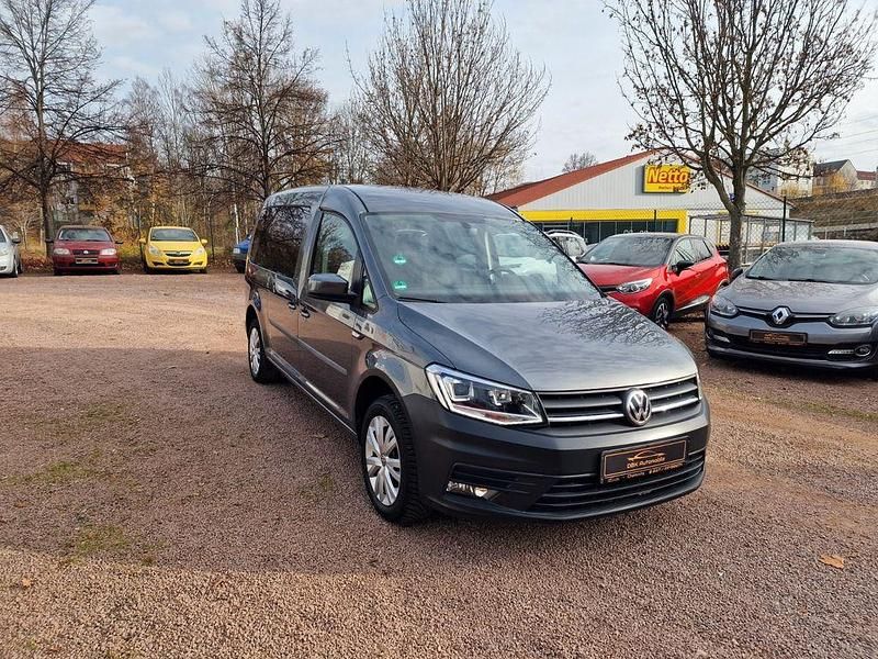 Grau Gebraucht 2018 VW Caddy Maxi Van / Kleinbus | 16.980 € (Guter Preis) - Bild 1/4