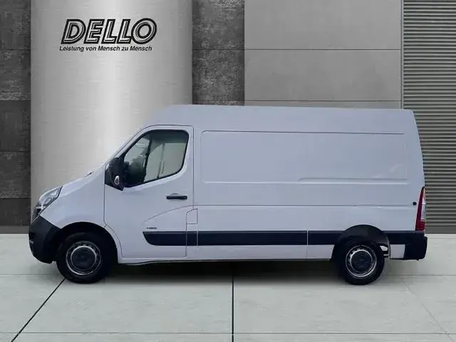 Gebraucht Opel Movano 150 PS (110 kW) 2021 Weiß Limousine