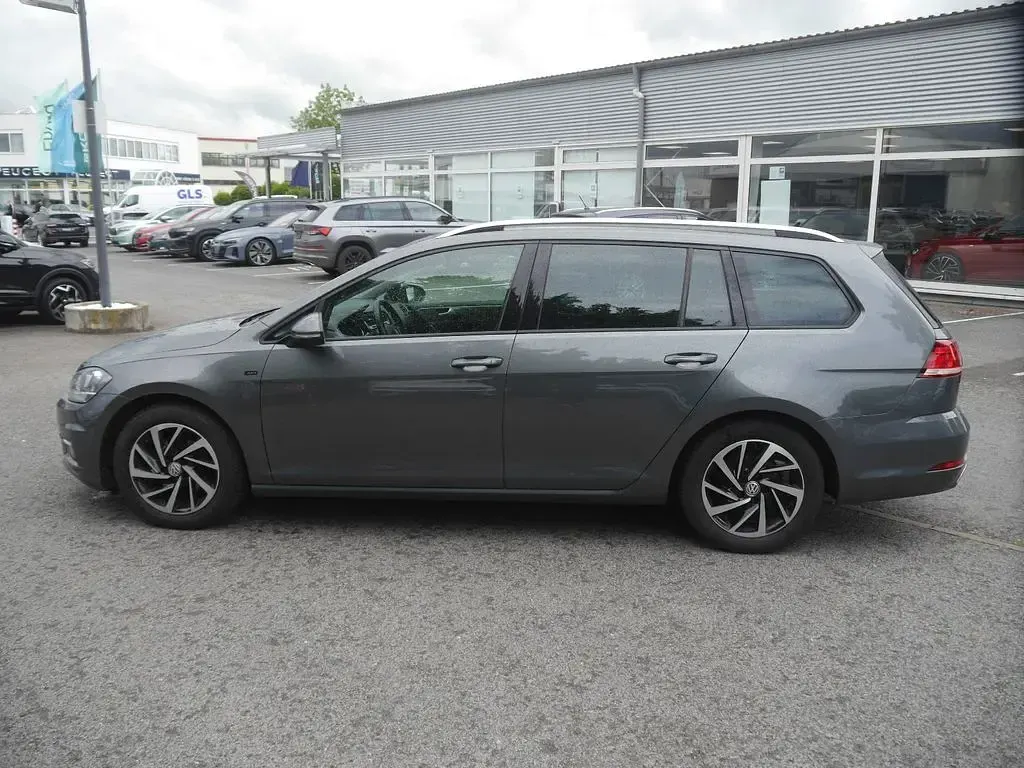 Second-hand VW Golf VII Join 131 CP (96 kW) 2018 Gri Break