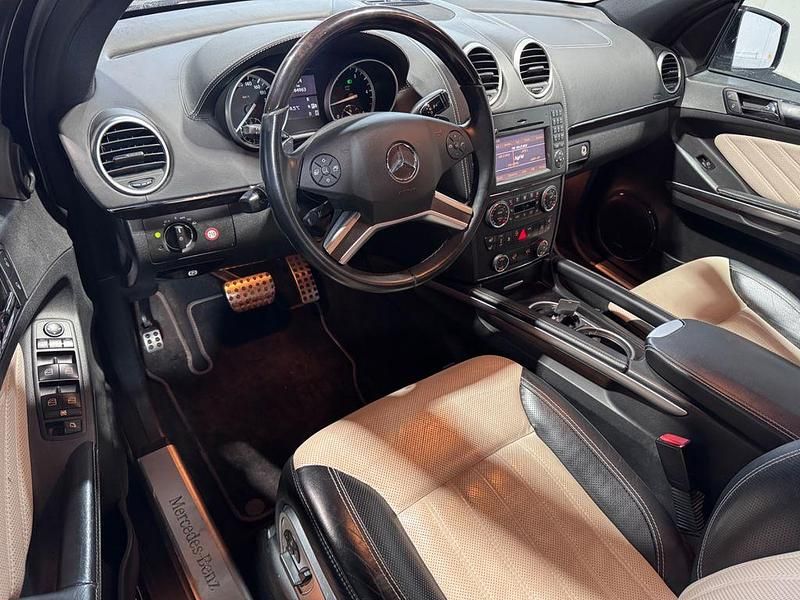 Gebraucht Mercedes GL350 Edition 265 PS (194 kW) 2011 Schwarz SUV