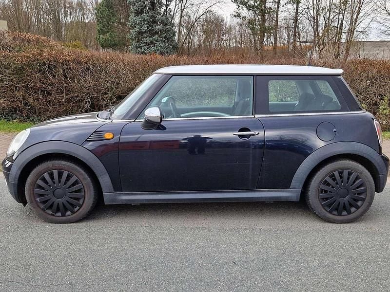 Gebraucht Mini Cooper 120 PS (88 kW) 2007 Astro black metallic Kleinwagen