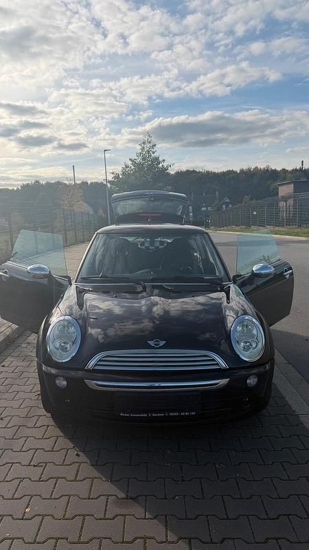 Schwarz Gebraucht 2005 Mini Cooper Kleinwagen | 2.390 € (Fairer Preis) - Bild 1/4