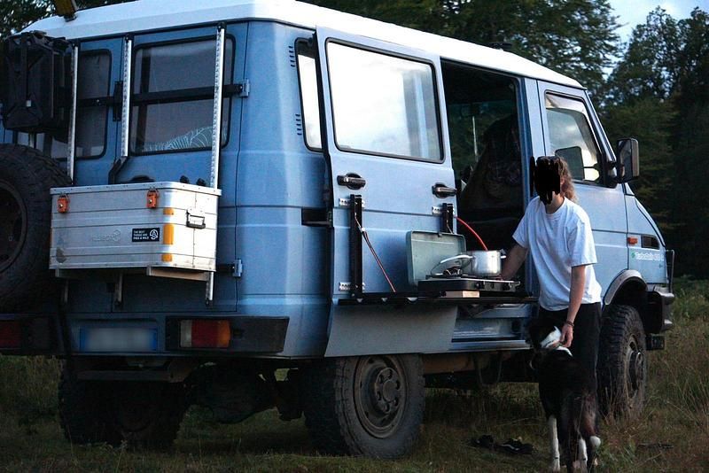 Second-hand Iveco Daily 103 CP (75 kW) 1996 Albastru Monovolum