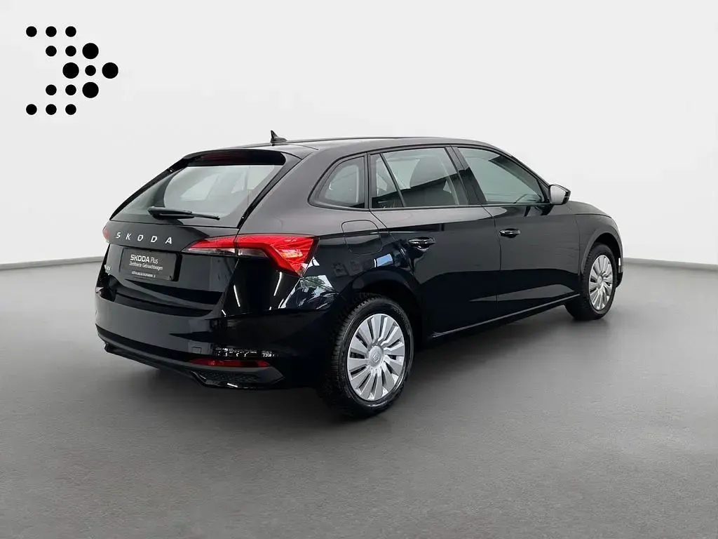 Gebraucht Skoda Scala Essence 116 PS (85 kW) 2025 Schwarz Kleinwagen