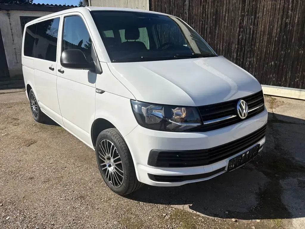 Używany VW T6 150 KM (110 kW) 2016 Biały Van