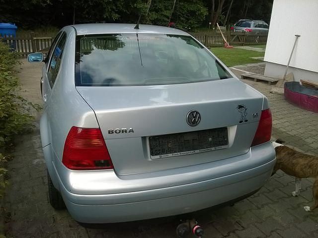 Gebraucht VW Bora 137 PS (100 kW) 1999 Silber metallic Limousine
