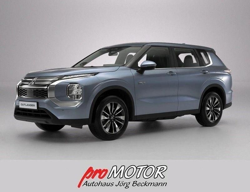 Grau Neu 2025 Mitsubishi Outlander P-HEV Basis SUV | 46.666 € (Superpreis) - Bild 1/1
