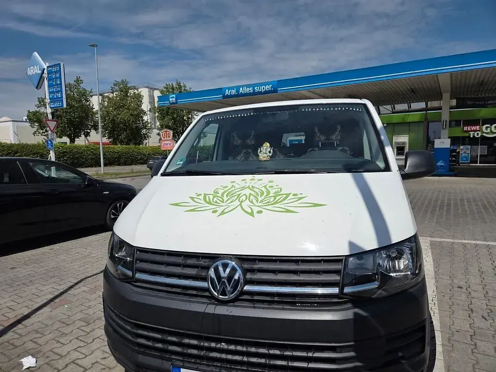 Gebraucht VW T6 150 PS (110 kW) 2017 Grau Van