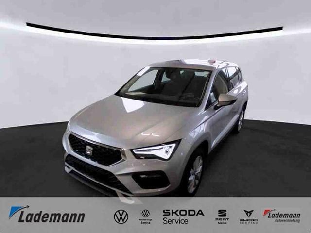 Reflexsilber metallic Gebraucht 2024 Seat Ateca Style SUV | 32.929 € (Etwas zu teuer) - Bild 1/4