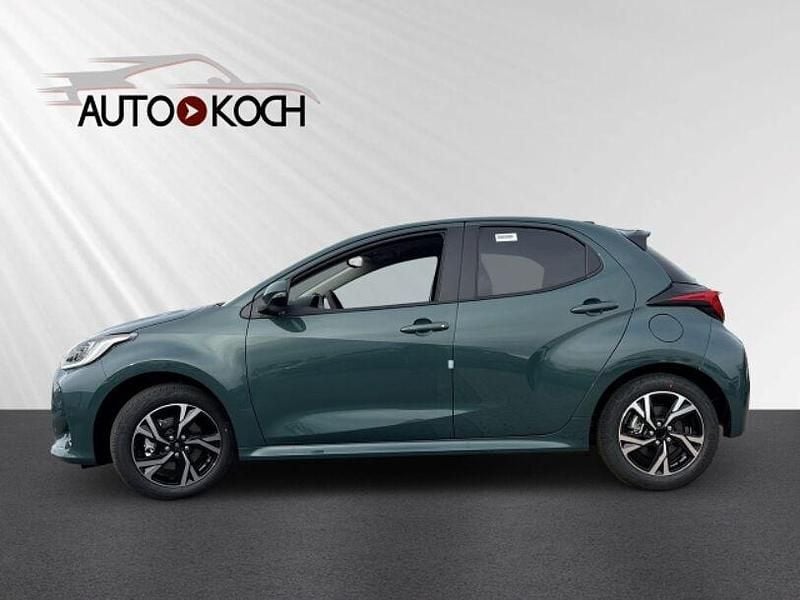 Neu Toyota Yaris Hybrid 2025 Andere