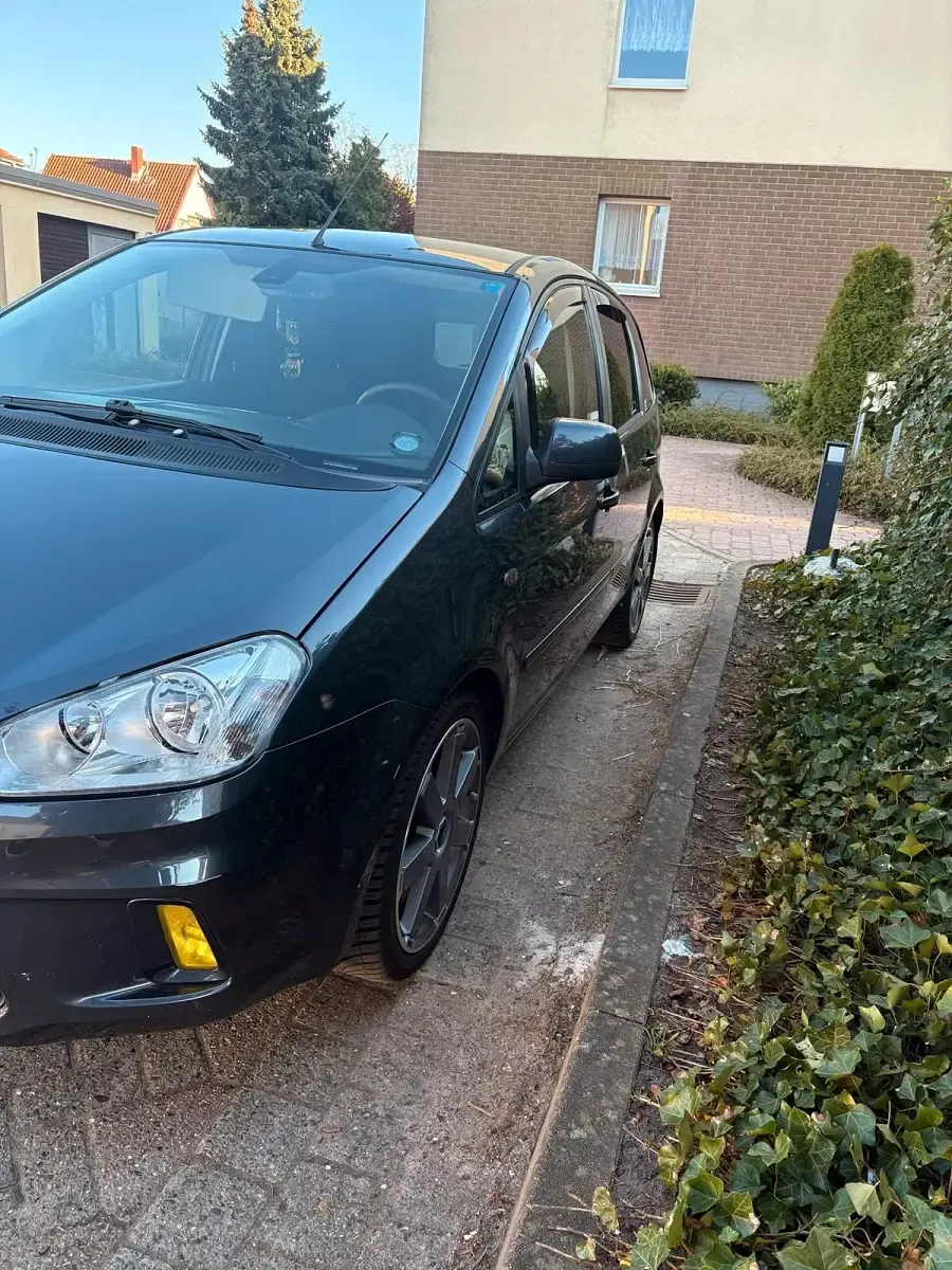 Gebraucht Ford C-MAX 101 PS (74 kW) 2010 Grau Van / Kleinbus