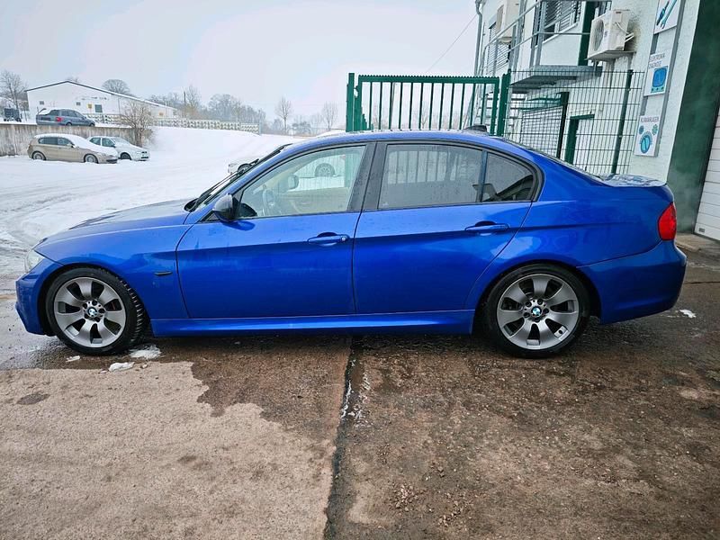 Gebraucht BMW 335 Shadowline 306 PS (225 kW) 2011 Violet Limousine