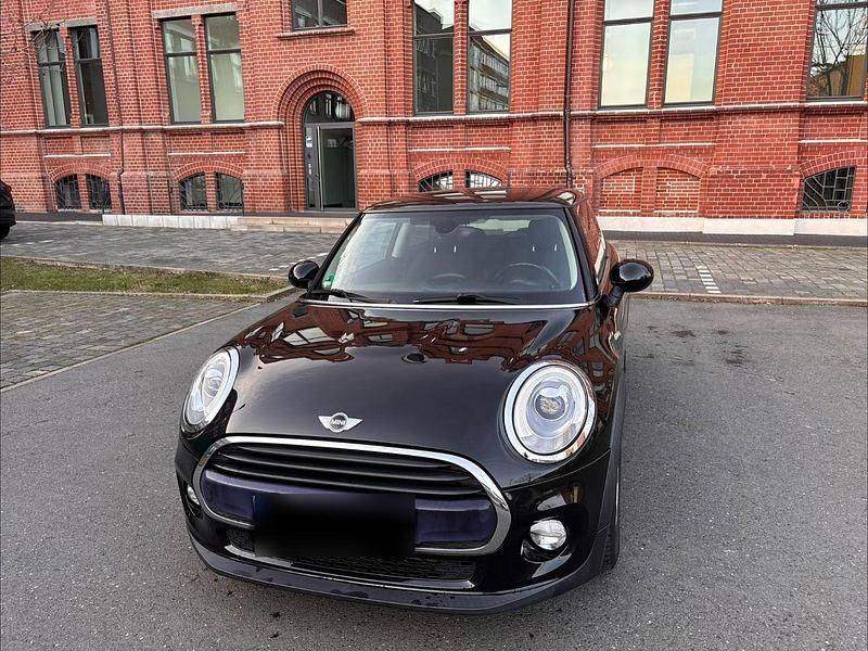 Gebraucht Mini Cooper 136 PS (100 kW) 2016 Schwarz Kleinwagen