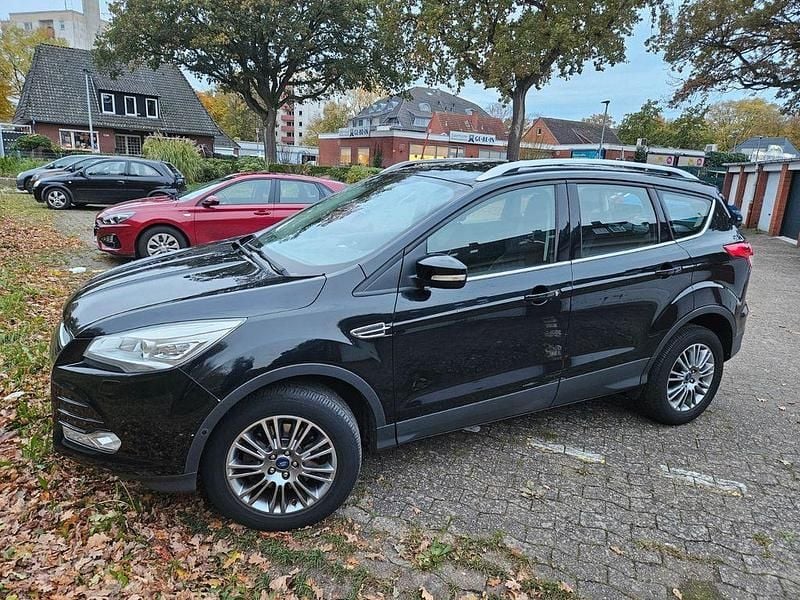 Schwarz Gebraucht 2014 Ford Kuga Titanium SUV | 9.999 € (Superpreis) - Bild 1/4