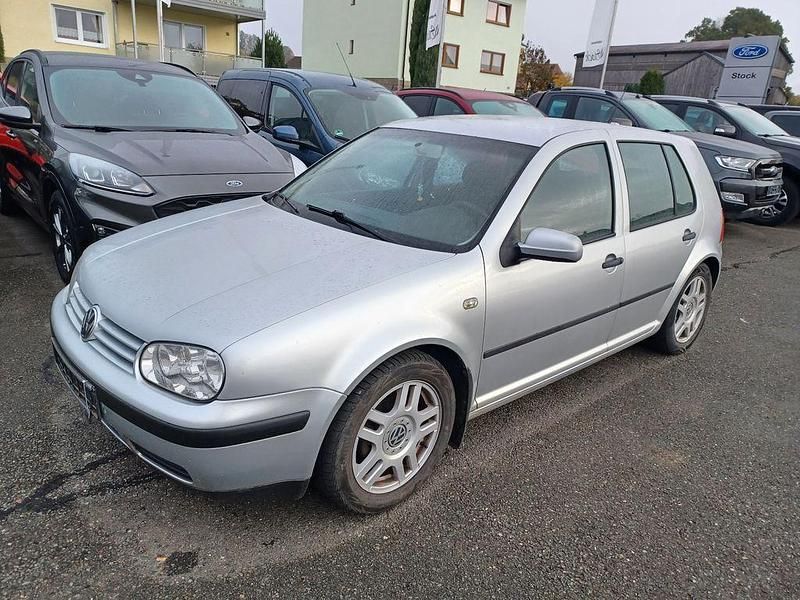 Silber Gebraucht 2002 VW Golf IV Limousine | 990 € (Guter Preis) - Bild 1/4